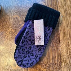 Women’s Upcycled Purple and Black  Mitten Bundle